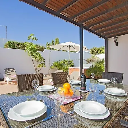 Villa Puerto Del Carmen Sleeps 6 Pool Wifi