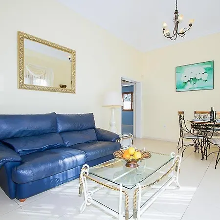 Villa Puerto Del Carmen Sleeps 6 Pool Wifi Puerto del Carmen (Lanzarote)